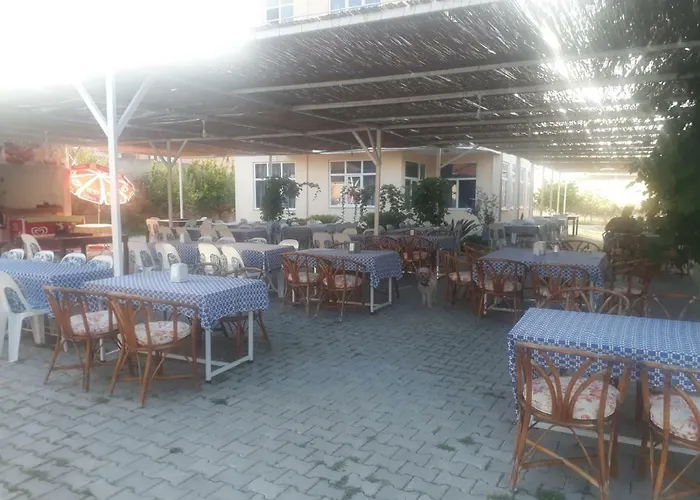 Maniola Restaurant